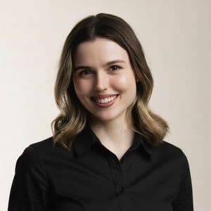 Анна Иванова